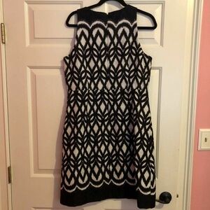 Taylor Blue and White Ladies Size 12 Dress NWT